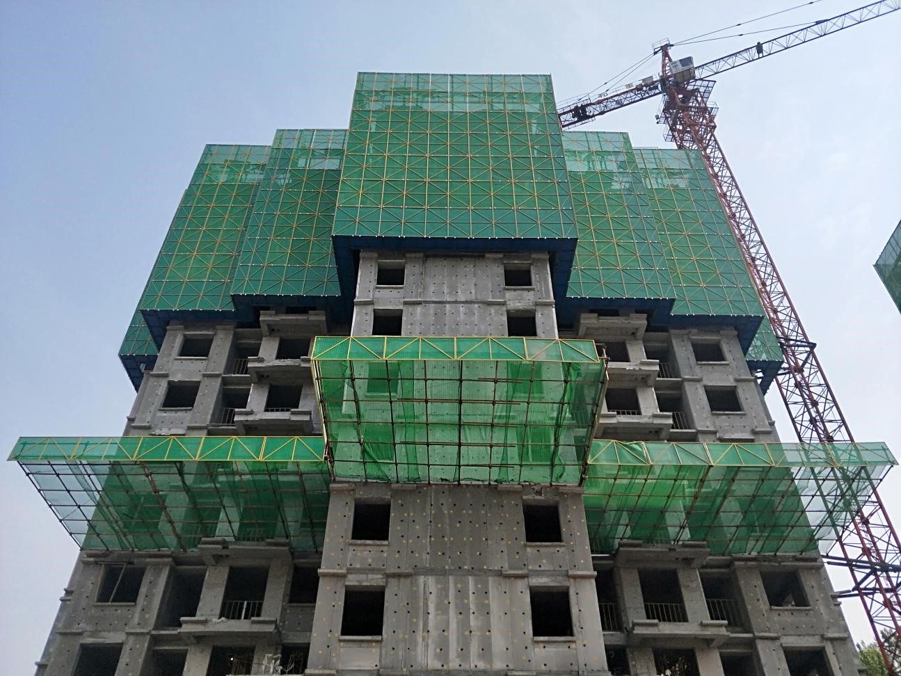 我公司承建的沈小營安置區(qū)I標(biāo)段項(xiàng)目受到新鄉(xiāng)市安監(jiān)站通報表揚(yáng)